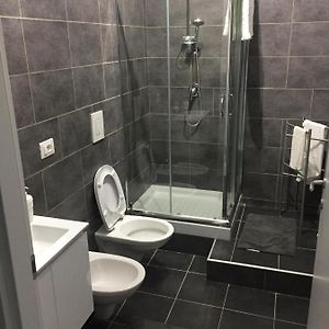 Private Bathroom King Room